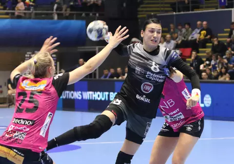 CSM București s-a calificat cu o victorie în sferturile din Liga Campionilor la handbal feminin