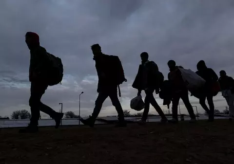 12 migranţi sirieni, prinşi când încercau să treacă graniţa în Ungaria pe jos