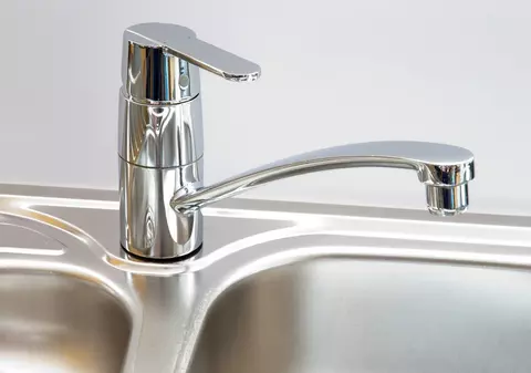 Avarii: Apa caldă și căldura oprită în trei sectoare din București. Iată lista celor 132 de imobile afectate