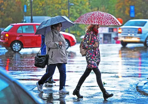 Prognoza meteo pentru 6 mai. Vreme rece şi ploaie în majoritatea regiunilor ţării