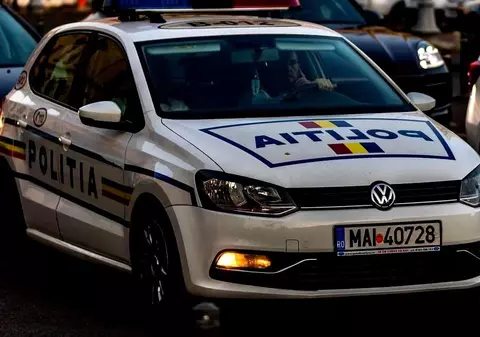 Un bărbat a fost împușcat de polițiști într-o localitate de lângă București. Persoana a atacat oamenii legii cu cuțitul