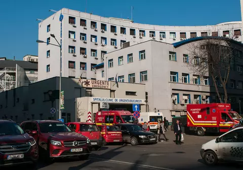 Asistente de la Spitalul Floreasca: “Nu ne mai atingem de bolnavi fără echipament de protecție!”