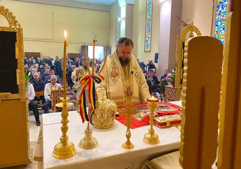 Pandemia de coronavirus schimbă din temelii obiceiurile și pregătirile de Paști. Cum vor primi românii pâinea și vinul de la biserică