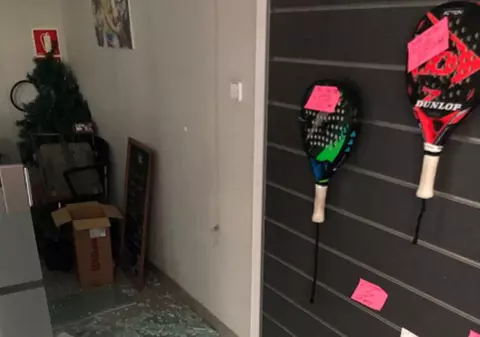 VIDEO / Tomás Carbonell, fost câștigător de Grand Slam, a fost jefuit. "Continuăm să fim o țară de hoți"