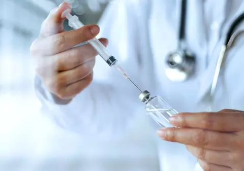 Primele teste din SUA pentru dezvoltarea unui vaccin împotriva coronavirusului încep chiar azi
