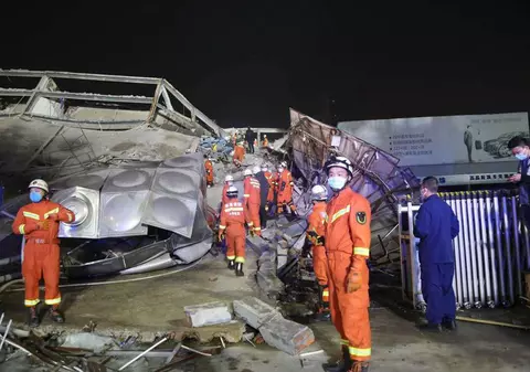 Un hotel folosit ca centru pentru carantină s-a prăbușit în China. Cel puțin 10 oameni au murit