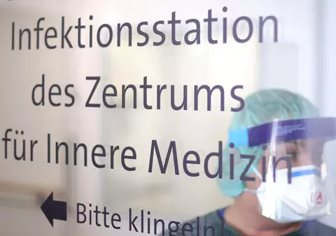 Hoții au furat 50.000 de măști de protecție, în Germania