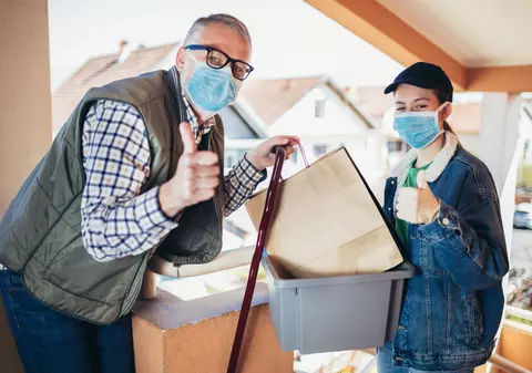 “Vecinul tău” a emigrat în Germania și Marea Britanie. Românii din diaspora s-au înscris pe platforma de ajutor în timp de pandemie: “Aceste comunități se vor sprijini și după COVID”