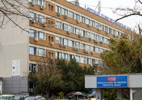 Nouă cadre medicale de la secția Urgențe a Spitalului Sf. Ioan, depistate pozitiv cu COVID-19 vineri dimineață