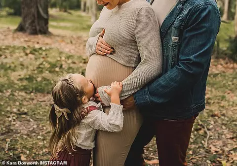 Tragedie în familia unei actrițe de la Hollywood: Kara Keough și-a pierdut fiul din cauza unor complicații la naștere