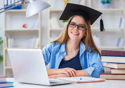 Examenele de licenţă pot fi susţinute şi on-line