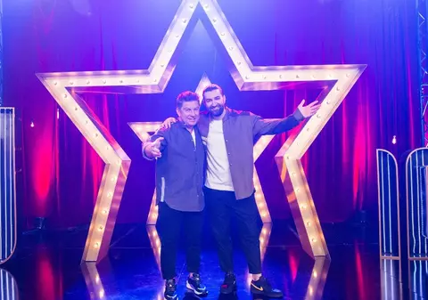 A treisprezecea ediție Românii au talent, sezonul 10. O fostă concurentă de la Vocea României a făcut senzație alături de trupa ei