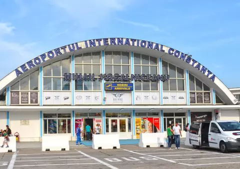 O călătorie de 30 de ore. Cum au fost duși în carantină românii întorși din străinătate: “Ne-au băgat în autocare de pe vremea lui Ceaușescu”