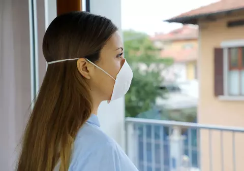 E absolut normal să ne simțim stresați în această perioadă. Cum alungăm anxietatea provocată de criza COVID-19