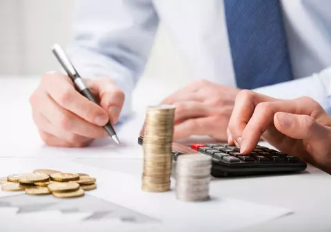 Previziuni pesimiste pentru economia din România. Comisia Europeană: Scădere economică de 6% pentru 2020 și deficit de 9,2% din PIB