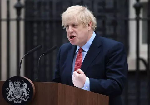 Boris Johnson s-a întors la muncă după boală într-o furtună de critici și are o veste proastă pentru britanici