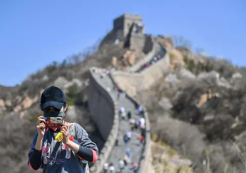 Primele cifre după redeschiderea Chinei: turismul a scăzut cu 60% față de 2019, exporturile au crescut cu 3,5% datorită miliardelor de produse medicale trimise în lume