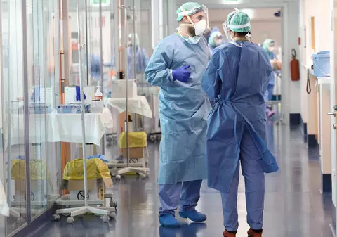 28 de manageri de spitale importante au fost înlocuiți în perioada COVID-19. Cel mai puțin au stat o zi, iar alții au fost schimbați de două ori