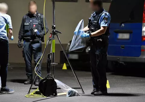 UPDATE | Atac sângeros în orașul Hanau din Germania. Patru persoane înjunghiate. Poliția a reținut doi sirieni