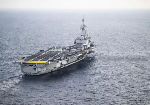 Alertă pe portavionul francez Charles de Gaulle, după ce 50 de marinari au fost testați pozitiv la Covid-19