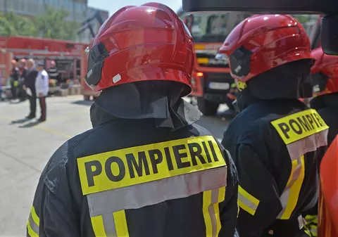Nouă pompieri din Bucureşti şi Ilfov au fost depistaţi cu COVID-19
