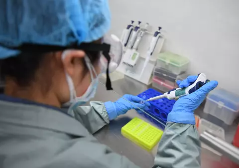 Cinci jucători din campionatul Spaniei, depistaţi pozitiv la COVID-19