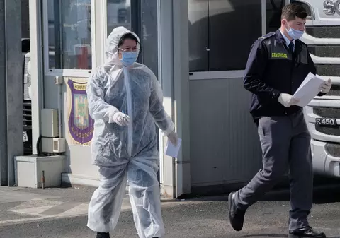 Campanie de informare la punctele de frontieră pentru românii care ies din țară