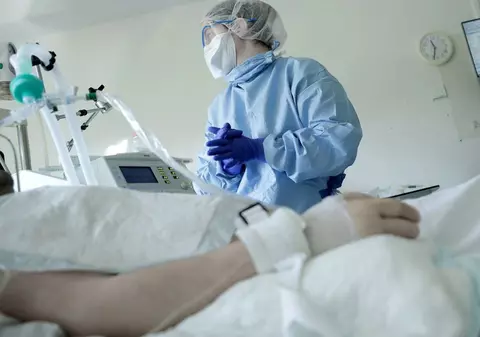 Doctorița din Suceava care și-ar fi drogat propriii copii a murit. Sunt suspiciuni de coronavirus