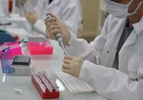 Testele de imunitate la COVID dau rateuri. O treime, răspunsuri fals pozitive