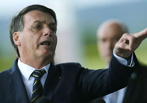 Președintele Braziliei s-a declarat neputincios în fața coronavirusului: “Sunt Mesia, dar nu pot face minuni”