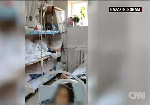 Imagini groaznice din spitalele din Rusia: cadre medicale infectate cu COVID-19, înghesuite în spălătoria unui spital