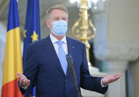 Klaus Iohannis ne-a anunțat că sunt obligatorii, dar România are nevoie de 30 de milioane de măști pe săptămână