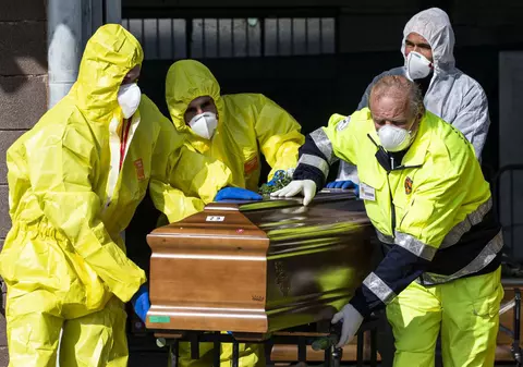 O analiză rece dezvăluie că numărul oamenilor uciși de virus în Italia este mult peste cel comunicat oficial. Există însă și o veste bună