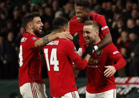 Manchester United caută un fan care să se ocupe de paginile de Twitter și de Instagram ale clubului. Salariul oferit este uriaș