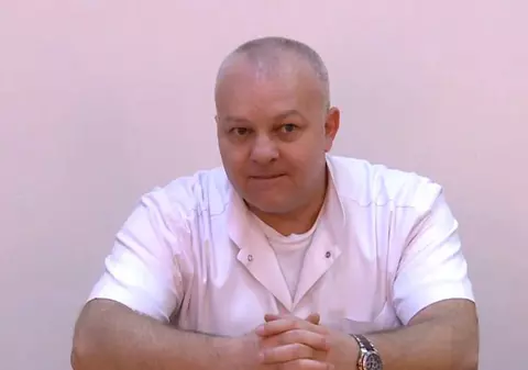 Mihnea Hurmuzache, medicul care a reclamat neregulile de la spitalul de Boli Infecțioase din Iași, a fost destituit din funcția de șef de secție