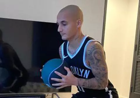 Alexandru Mitriță este izolat în New York, statul american cu cele mai cazuri de coronavirus. Fotbalistul face antrenamente online