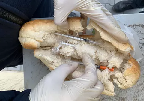 Incident șocant la un centru de carantină din Ilfov: droguri de mare risc ascunse într-o pâine