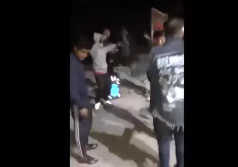 Petrecere în cimitir, în noaptea de Înviere, transmisă live pe Facebook. “Ce poate să ne facă, ne dă o amendă și asta e”