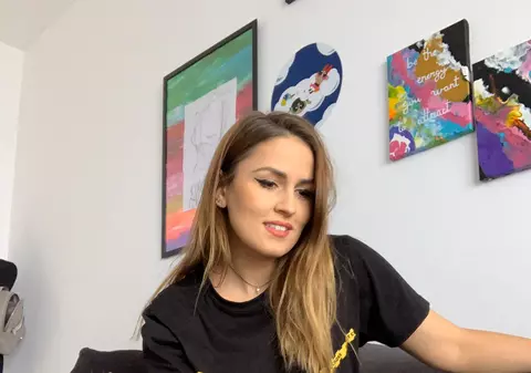 VIDEO/Cristina Almășan propune 30 de activități de făcut în casă pe timpul pandemiei. „Dacă tot ne bucurăm de vremea frumoasă de la balcon”