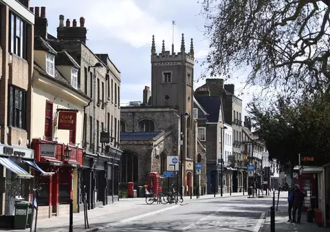 Cercetător român la Cambridge, captiv într-un campus gol. Universitatea engleză a mai fost închisă doar acum trei secole, în timpul ciumei bubonice