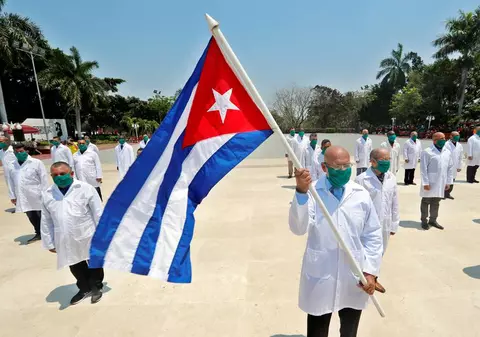 Cuba trimite în Italia un contingent de medici specializați în situații de dezastre și epidemii grave