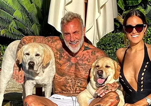 Gianluca Vacchi va deveni tată pentru a doua oară. Cine e femeia cu 27 de ani mai tânără care l-a cucerit pe milionarul italian