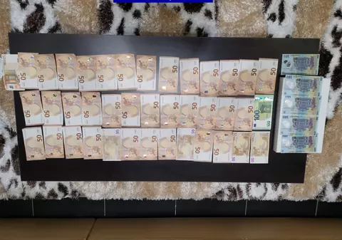 Proxeneți, care lucrau prin metoda ”lover boy”, arestați la Tulcea. Au revenit în țară din cauza pandemiei împreună cu victimele