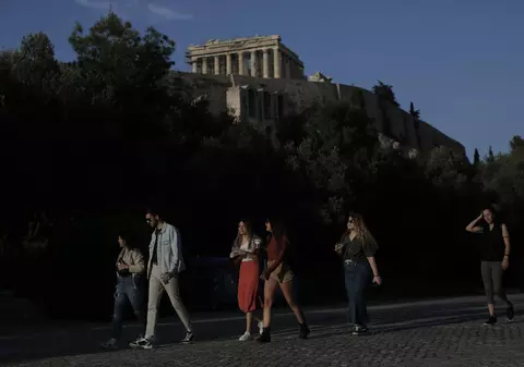 Acropole a fost redeschis luni, după două luni de restricţii