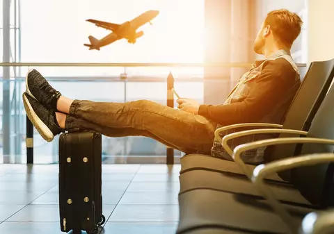 Opt cetățeni israelieni și patru americani, blocați în Aeroportul Otopeni mai bine de 15 ore