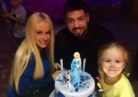 Anda Adam a renunțat la verighetă. Artista declara recent că își mai dorește un copil