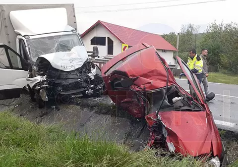 Doi morţi într-un accident rutier pe DN 7, în județul Argeș