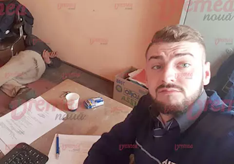 Polițist din Vaslui, cercetat pentru purtare abuzivă. Agentul și-a făcut un selfie cu un bărbat încătușat