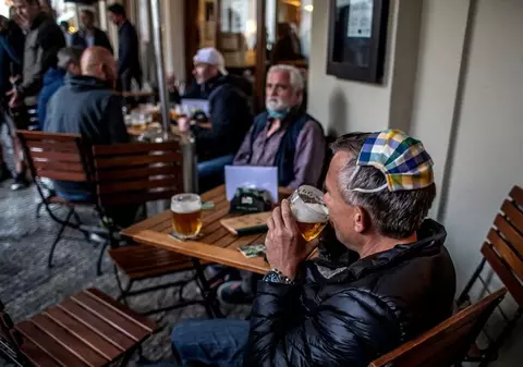 Cehia înregistrează un vârf al contaminărilor cu COVID-19. Ministrul sănătății spune că țara nu se confruntă cu un al doilea val pandemic