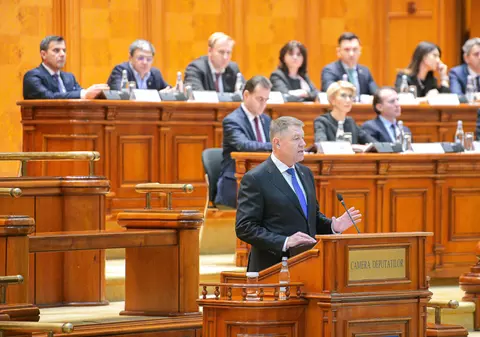 Tăriceanu vrea să îl cheme în faţa Parlamentului pe  Klaus Iohannis. I se cer dovezi privind înţelegerea făcută de PSD pentru autonomia Ardealului